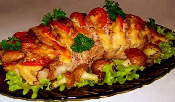Свинина, запеченная в духовке