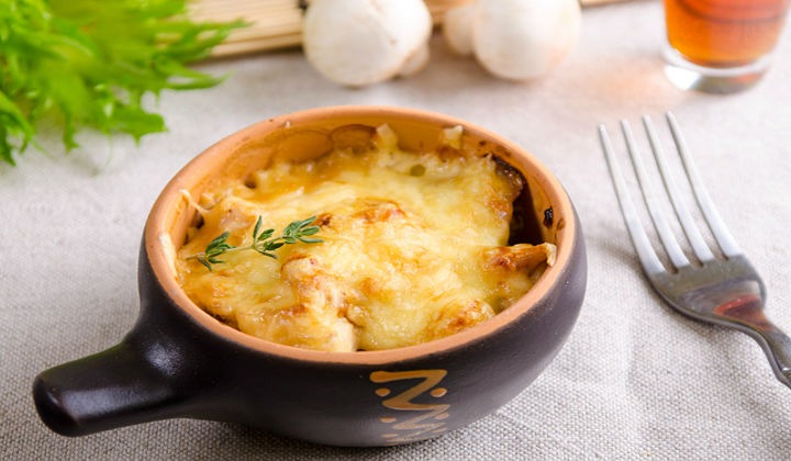 Жульен с курицей и грибами