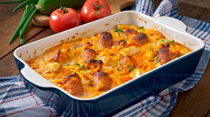 Запеканка из макарон с сосисками